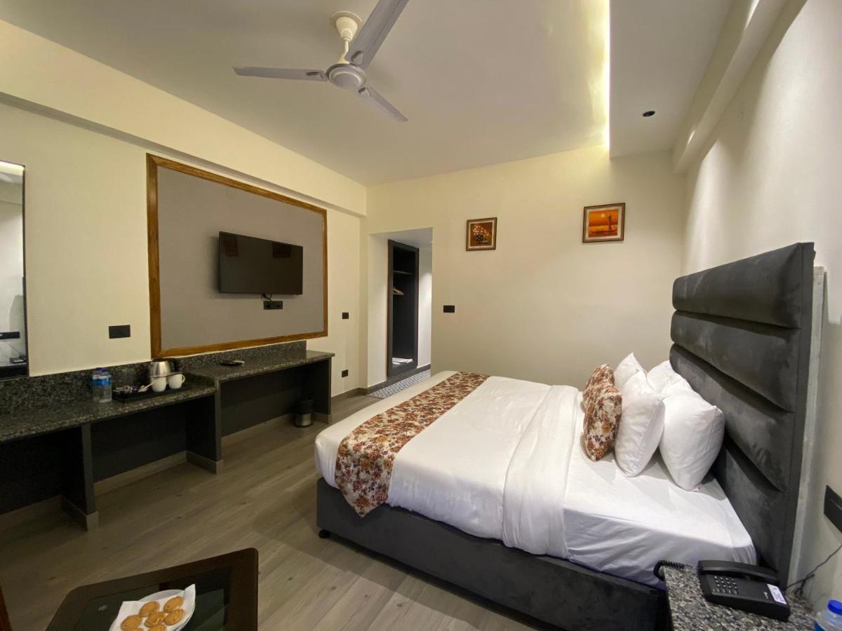 Click Sunburry Hotel Katra 格德拉 外观 照片