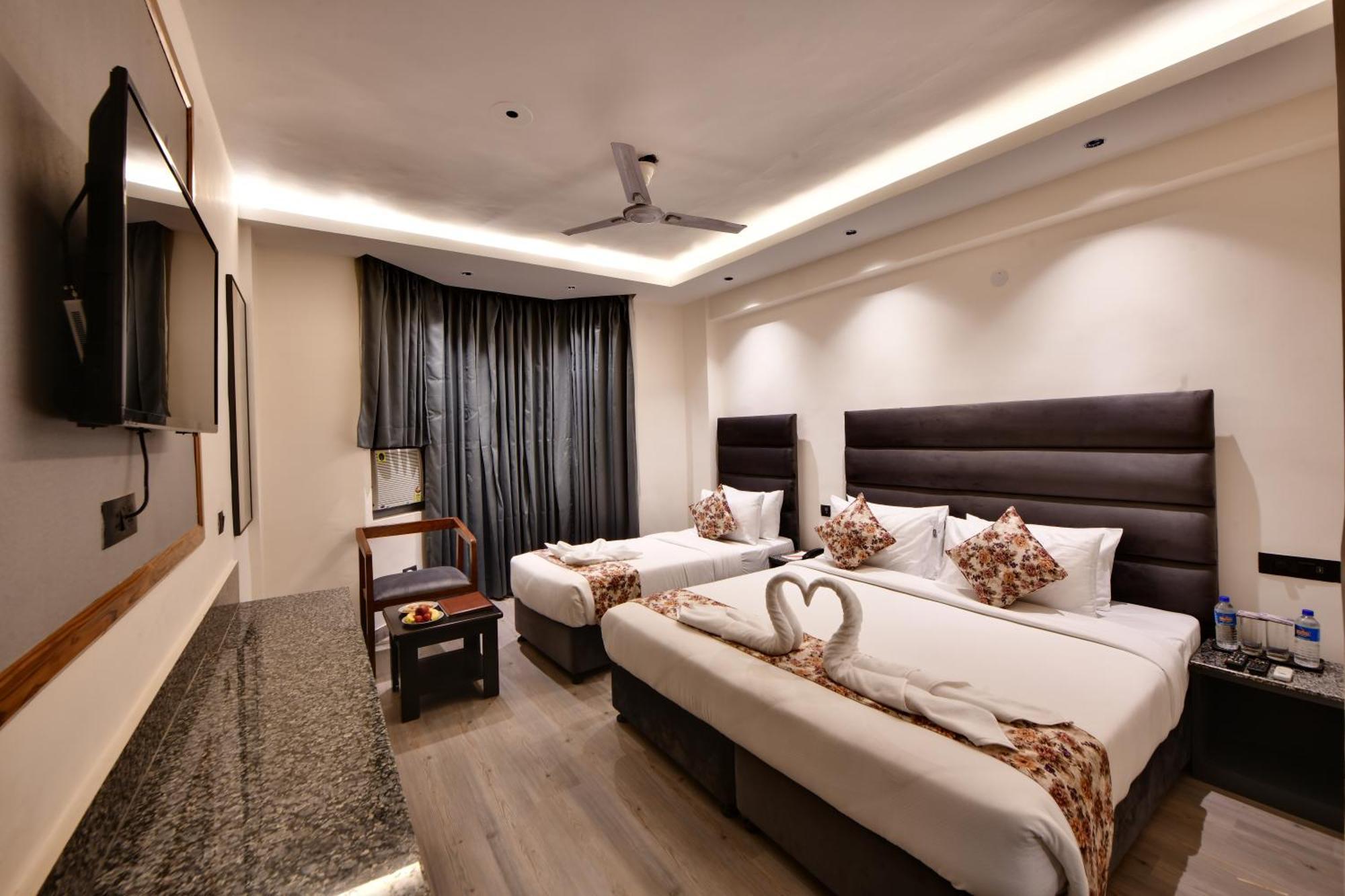 Click Sunburry Hotel Katra 格德拉 外观 照片